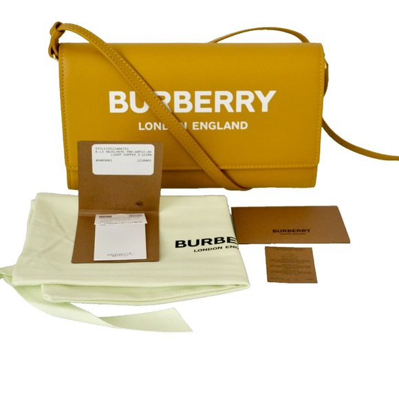 NWT BURBERRY HAZELMERE LEATHER PRINTED LOGO CROSSBODY WALLET BAG - Picture 2 of 10